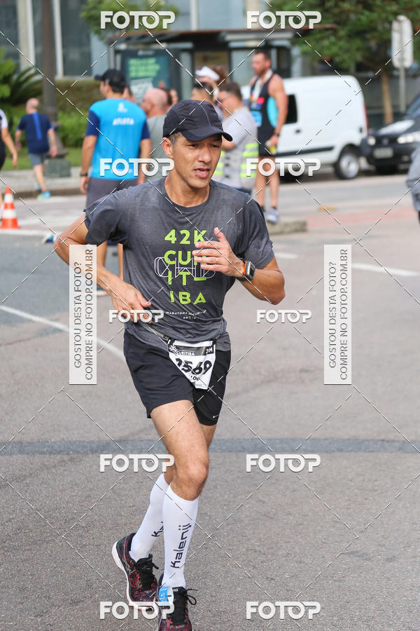 Buy your photos of the eventMeia Maratona Internacional de Curitiba 2018 on Fotop