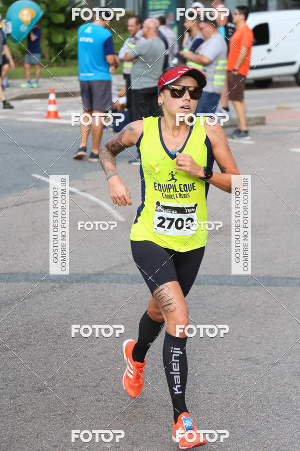 Buy your photos of the eventMeia Maratona Internacional de Curitiba 2018 on Fotop