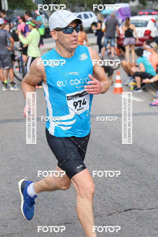 Buy your photos of the eventMeia Maratona Internacional de Curitiba 2018 on Fotop