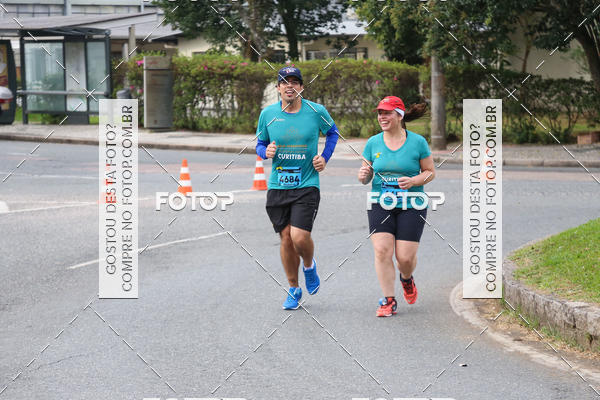 Buy your photos of the eventMeia Maratona Internacional de Curitiba 2018 on Fotop