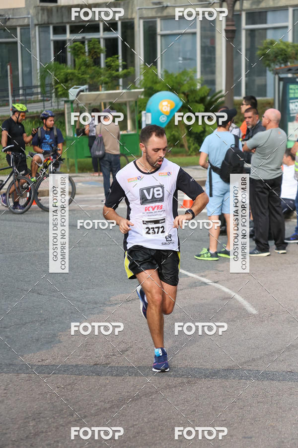 Buy your photos of the eventMeia Maratona Internacional de Curitiba 2018 on Fotop
