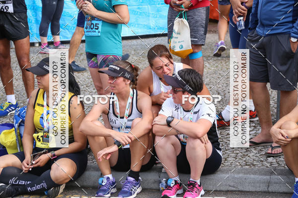 Buy your photos of the eventMeia Maratona Internacional de Curitiba 2018 on Fotop