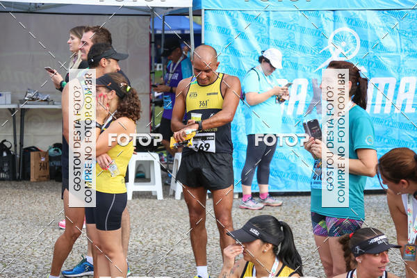 Buy your photos of the eventMeia Maratona Internacional de Curitiba 2018 on Fotop
