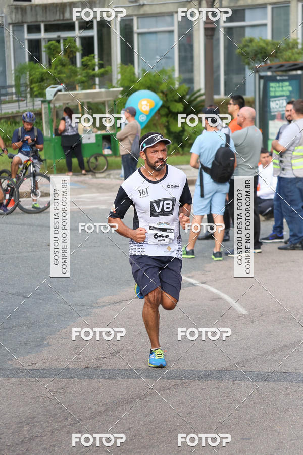Buy your photos of the eventMeia Maratona Internacional de Curitiba 2018 on Fotop