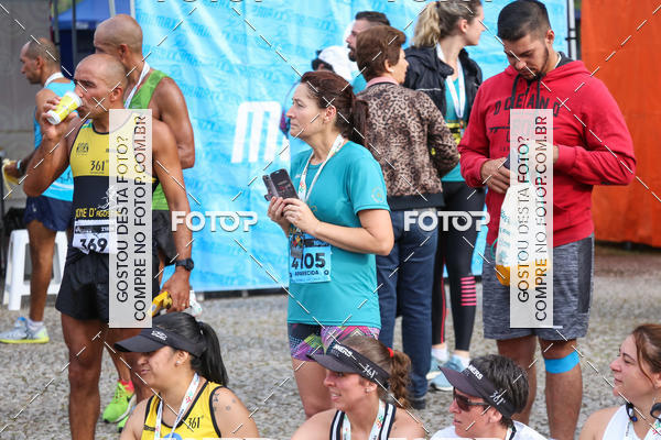 Buy your photos of the eventMeia Maratona Internacional de Curitiba 2018 on Fotop