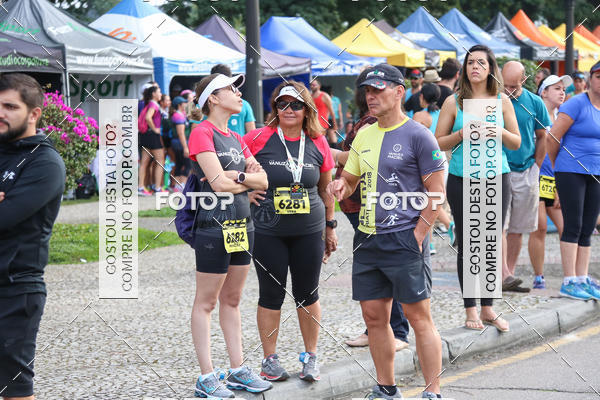 Buy your photos of the eventMeia Maratona Internacional de Curitiba 2018 on Fotop
