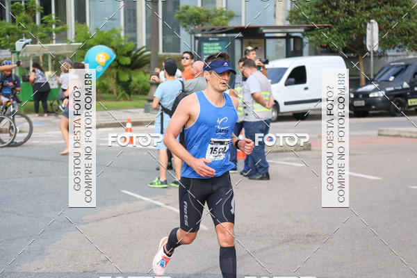 Buy your photos of the eventMeia Maratona Internacional de Curitiba 2018 on Fotop