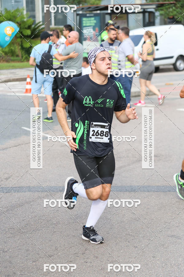 Buy your photos of the eventMeia Maratona Internacional de Curitiba 2018 on Fotop