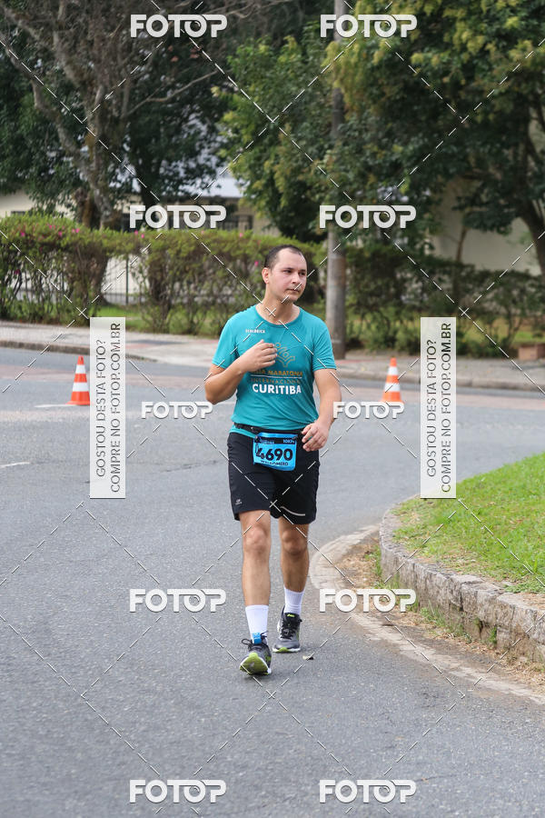 Buy your photos of the eventMeia Maratona Internacional de Curitiba 2018 on Fotop