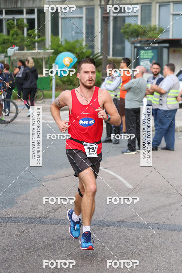 Buy your photos of the eventMeia Maratona Internacional de Curitiba 2018 on Fotop