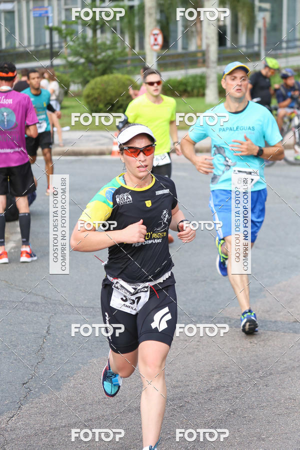 Buy your photos of the eventMeia Maratona Internacional de Curitiba 2018 on Fotop