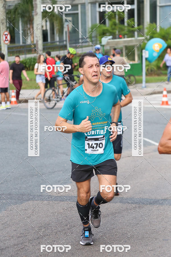 Buy your photos of the eventMeia Maratona Internacional de Curitiba 2018 on Fotop