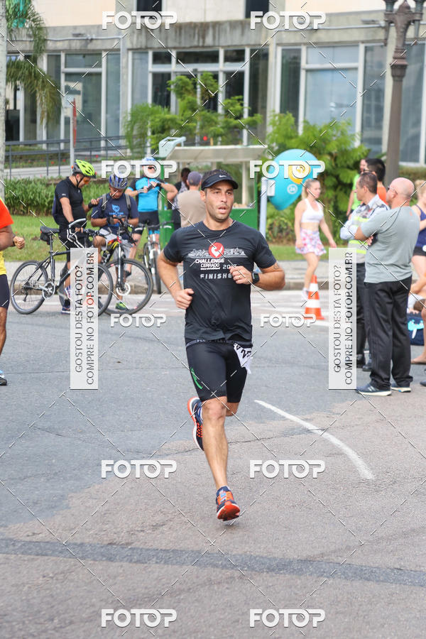 Buy your photos of the eventMeia Maratona Internacional de Curitiba 2018 on Fotop