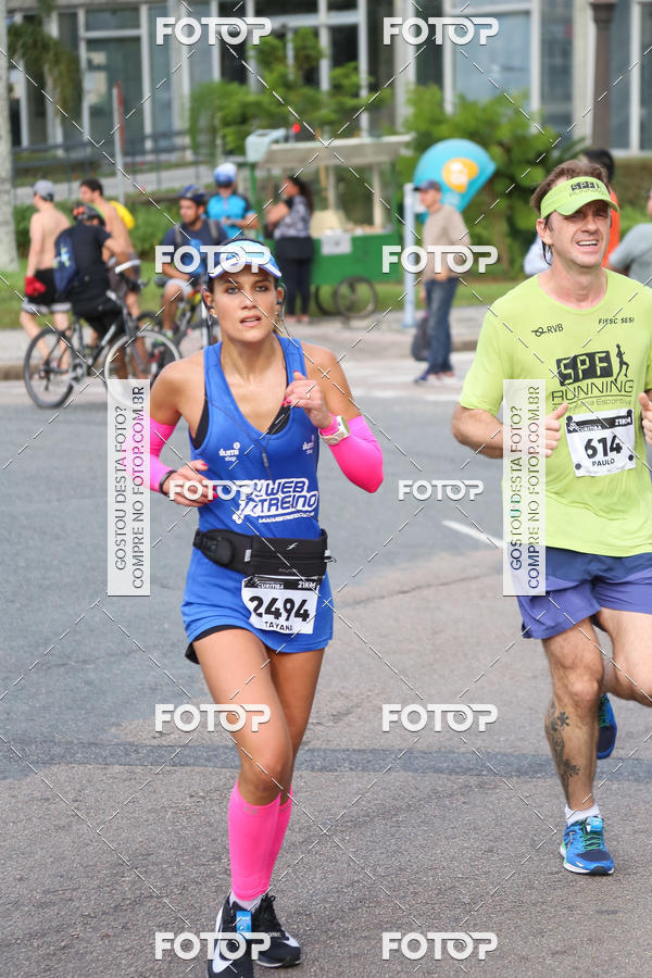 Buy your photos of the eventMeia Maratona Internacional de Curitiba 2018 on Fotop
