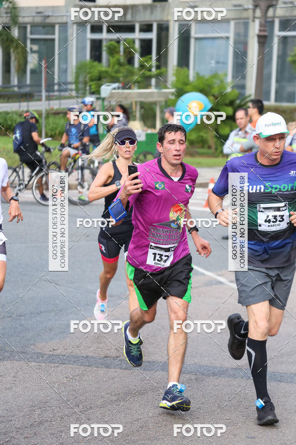 Buy your photos of the eventMeia Maratona Internacional de Curitiba 2018 on Fotop