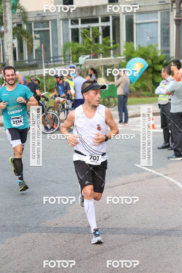 Buy your photos of the eventMeia Maratona Internacional de Curitiba 2018 on Fotop