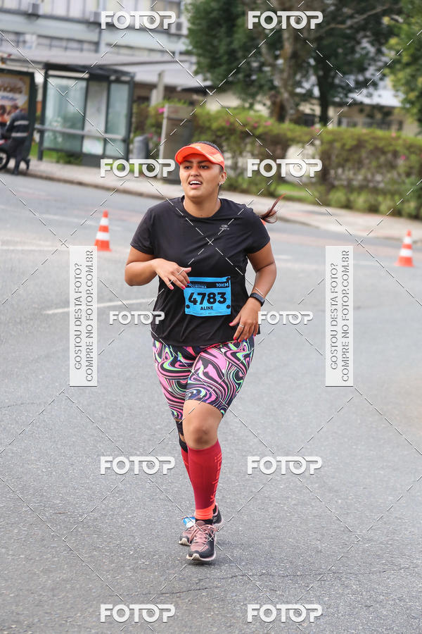 Buy your photos of the eventMeia Maratona Internacional de Curitiba 2018 on Fotop