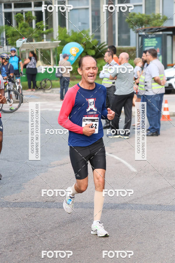 Buy your photos of the eventMeia Maratona Internacional de Curitiba 2018 on Fotop