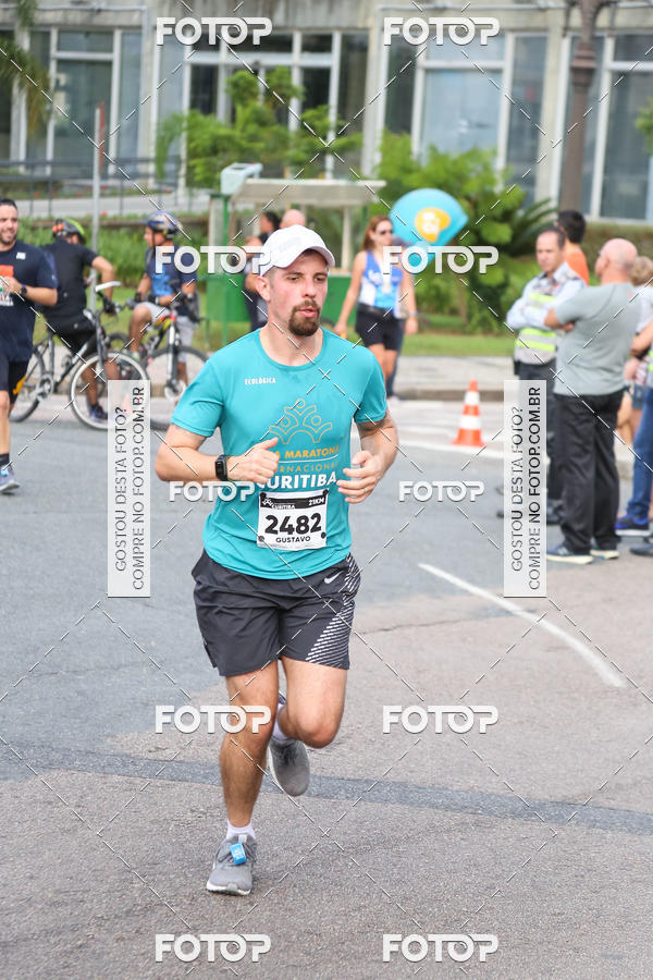 Buy your photos of the eventMeia Maratona Internacional de Curitiba 2018 on Fotop