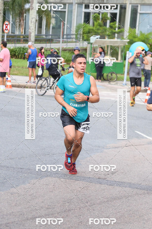 Buy your photos of the eventMeia Maratona Internacional de Curitiba 2018 on Fotop