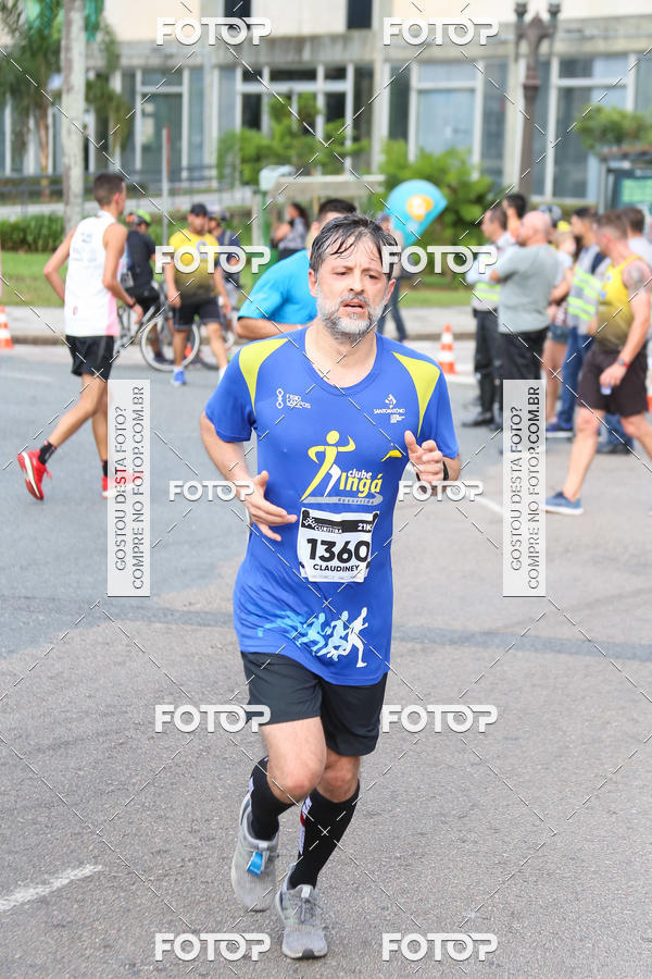 Buy your photos of the eventMeia Maratona Internacional de Curitiba 2018 on Fotop