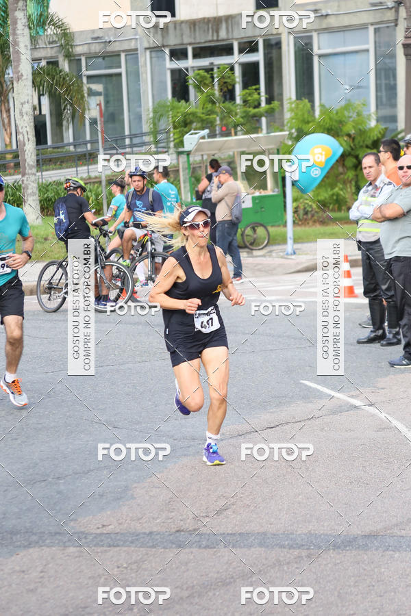 Buy your photos of the eventMeia Maratona Internacional de Curitiba 2018 on Fotop