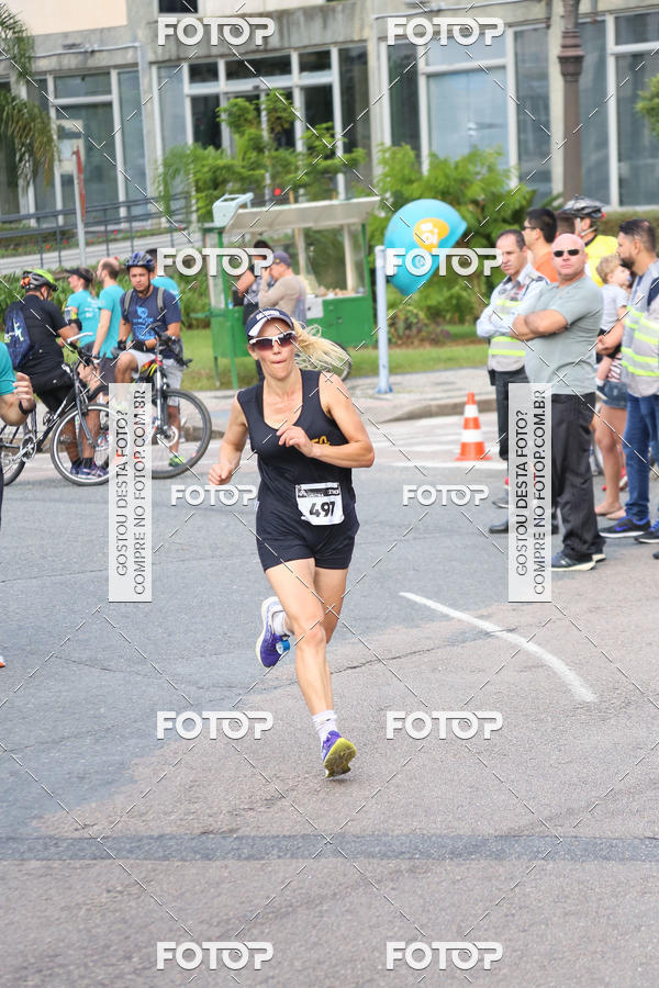 Buy your photos of the eventMeia Maratona Internacional de Curitiba 2018 on Fotop