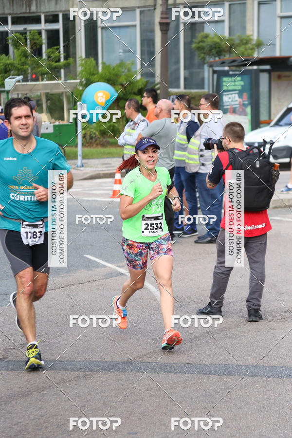 Buy your photos of the eventMeia Maratona Internacional de Curitiba 2018 on Fotop