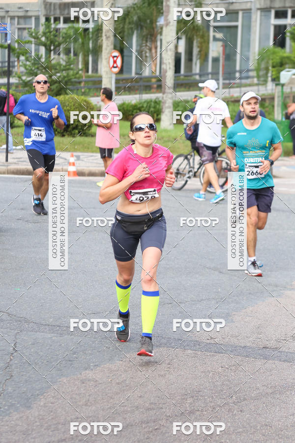 Buy your photos of the eventMeia Maratona Internacional de Curitiba 2018 on Fotop