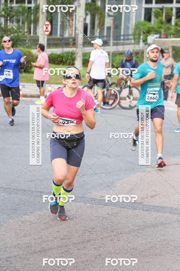 Buy your photos of the eventMeia Maratona Internacional de Curitiba 2018 on Fotop