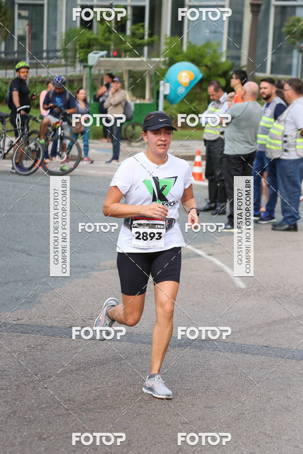 Buy your photos of the eventMeia Maratona Internacional de Curitiba 2018 on Fotop