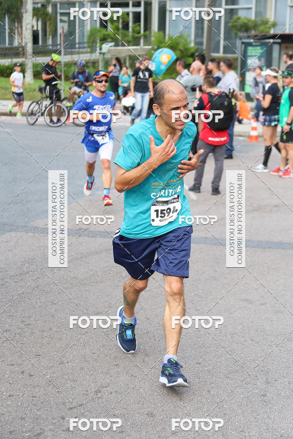 Buy your photos of the eventMeia Maratona Internacional de Curitiba 2018 on Fotop