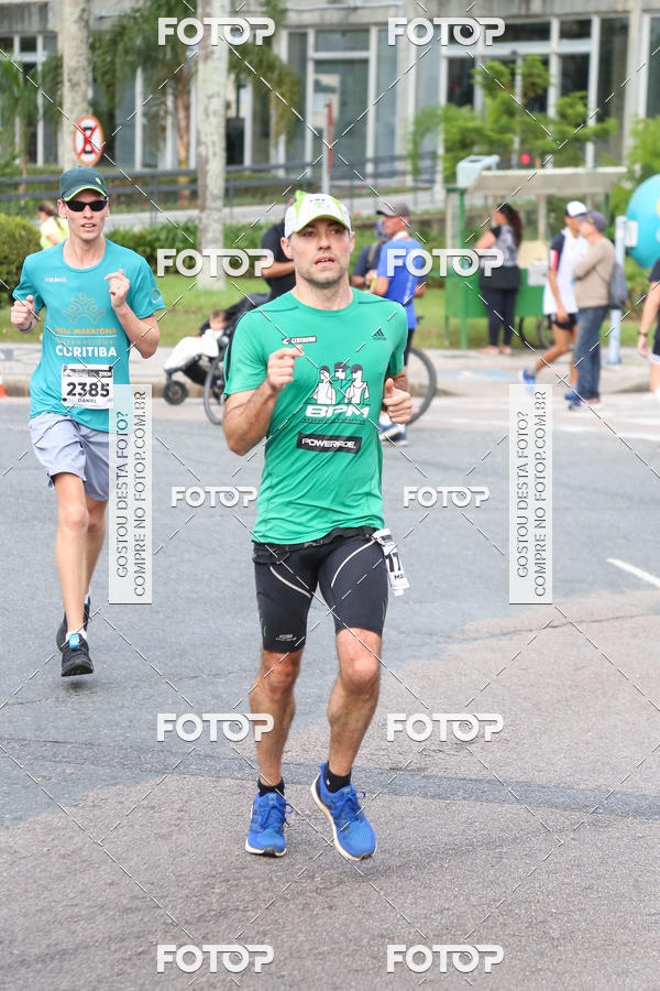 Buy your photos of the eventMeia Maratona Internacional de Curitiba 2018 on Fotop