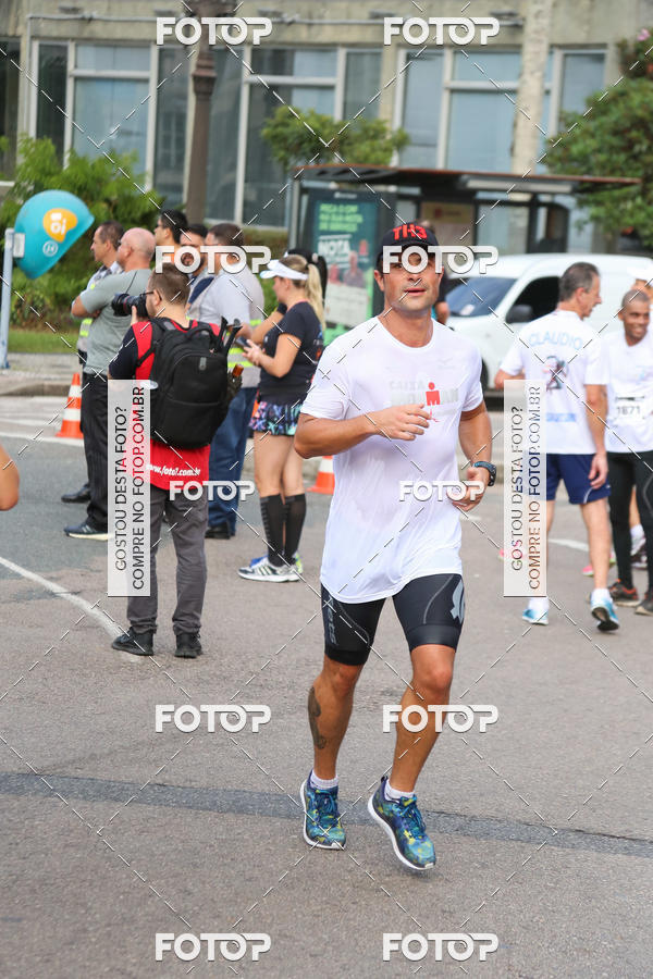 Buy your photos of the eventMeia Maratona Internacional de Curitiba 2018 on Fotop