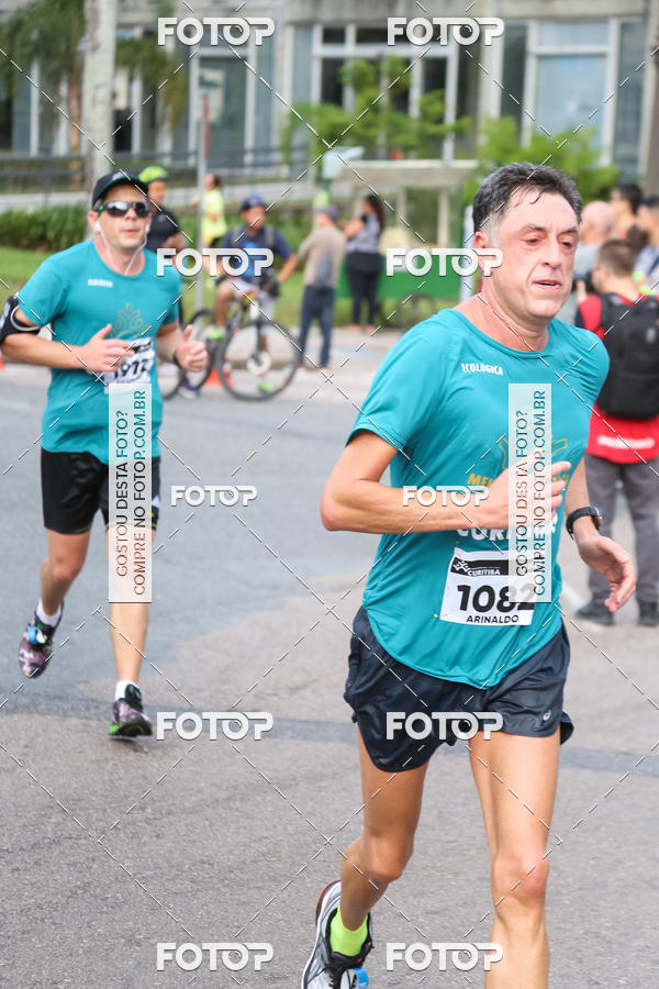 Buy your photos of the eventMeia Maratona Internacional de Curitiba 2018 on Fotop