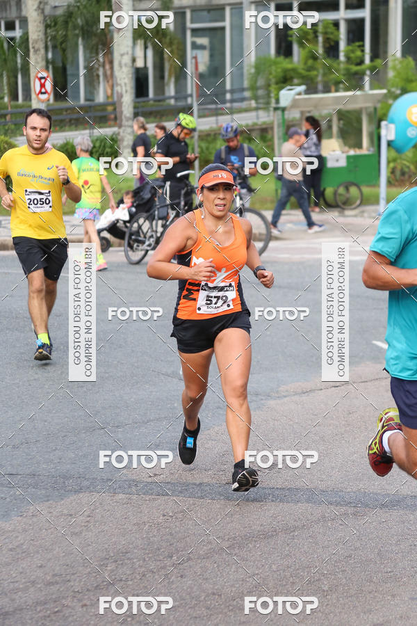 Buy your photos of the eventMeia Maratona Internacional de Curitiba 2018 on Fotop