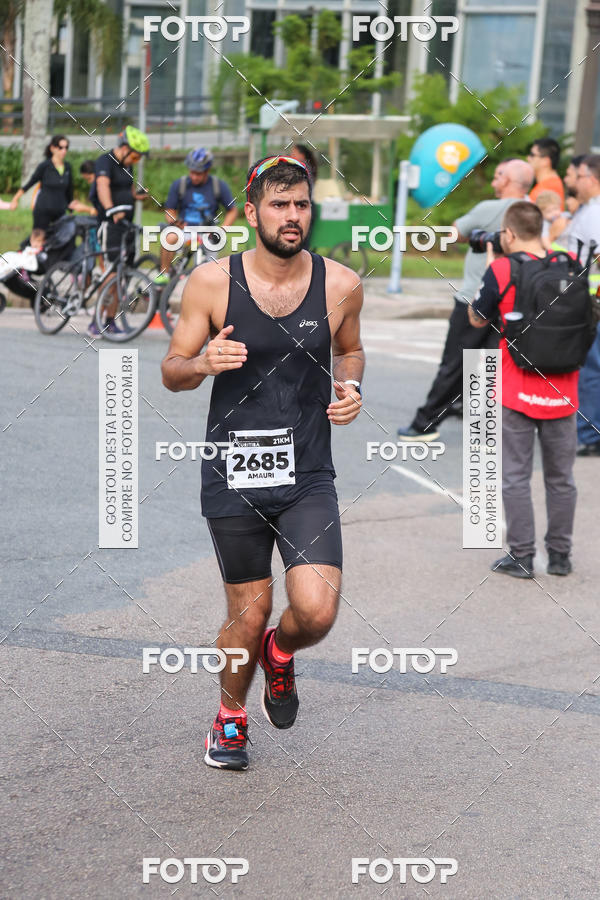 Buy your photos of the eventMeia Maratona Internacional de Curitiba 2018 on Fotop