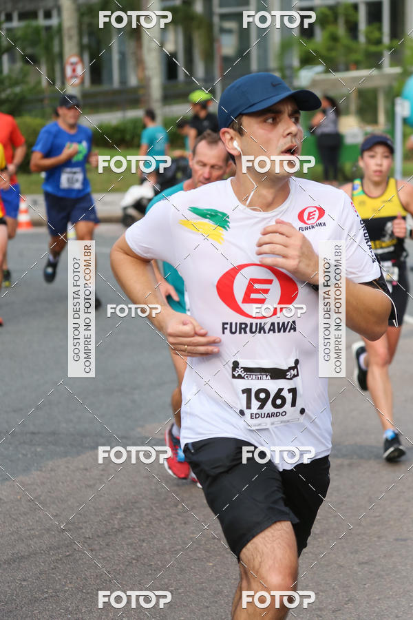 Buy your photos of the eventMeia Maratona Internacional de Curitiba 2018 on Fotop