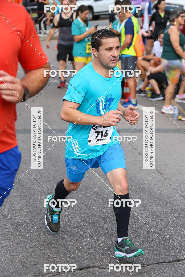 Buy your photos of the eventMeia Maratona Internacional de Curitiba 2018 on Fotop