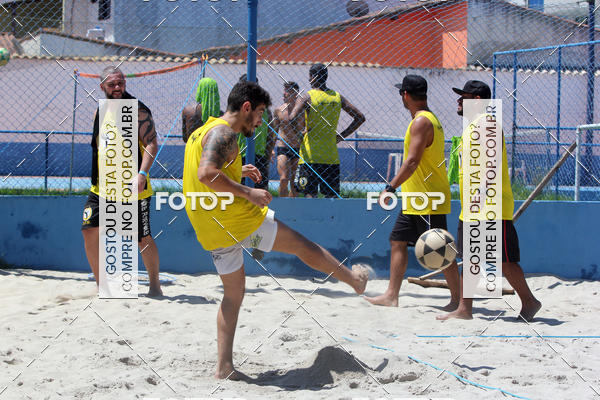 Buy your photos of the eventTorneio de futev�lei do t�nis on Fotop