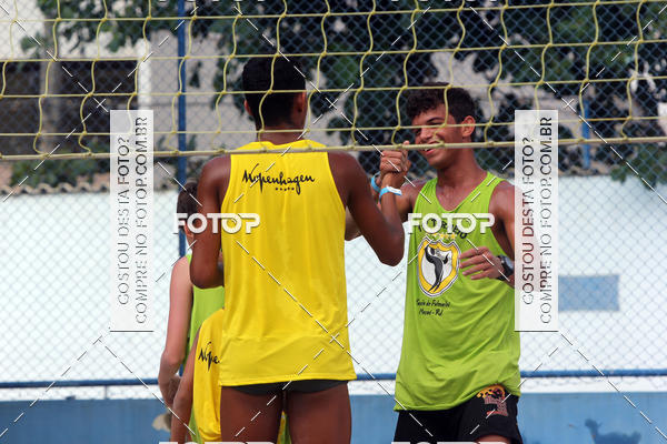 Buy your photos of the eventTorneio de futev�lei do t�nis on Fotop