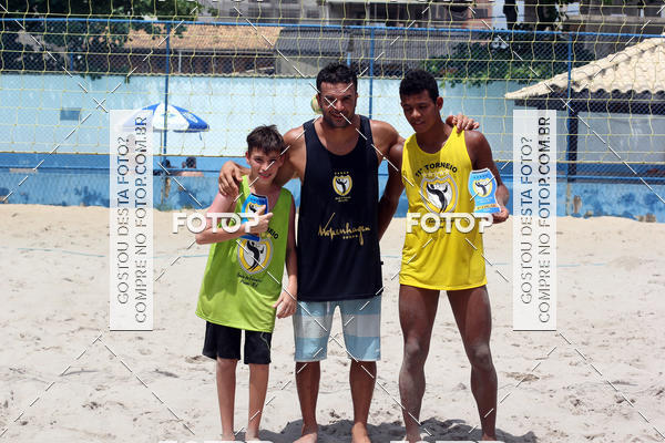 Buy your photos of the eventTorneio de futev�lei do t�nis on Fotop