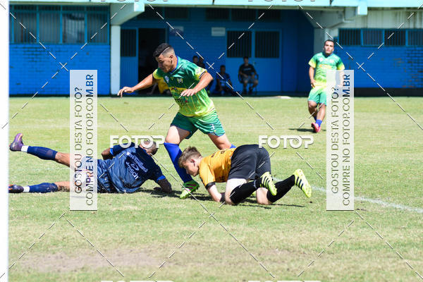 Buy your photos of the eventJogo Treino Esporte Clube Novo Hamburgo on Fotop