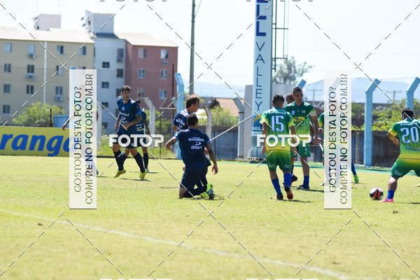 Buy your photos of the eventJogo Treino Esporte Clube Novo Hamburgo on Fotop