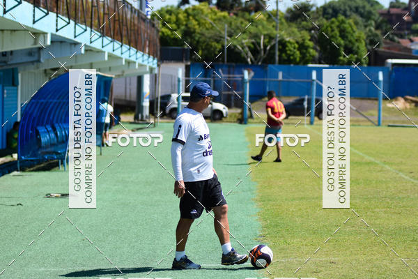 Buy your photos of the eventJogo Treino Esporte Clube Novo Hamburgo on Fotop