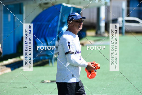 Buy your photos of the eventJogo Treino Esporte Clube Novo Hamburgo on Fotop