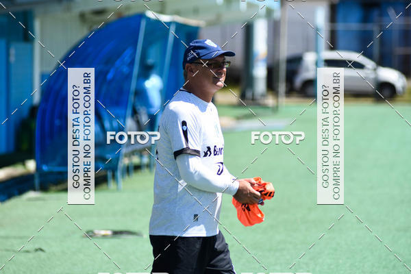 Buy your photos of the eventJogo Treino Esporte Clube Novo Hamburgo on Fotop