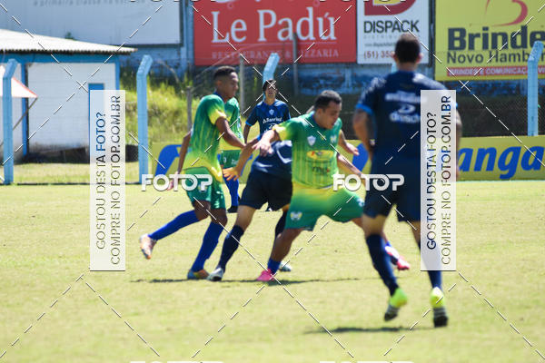 Buy your photos of the eventJogo Treino Esporte Clube Novo Hamburgo on Fotop