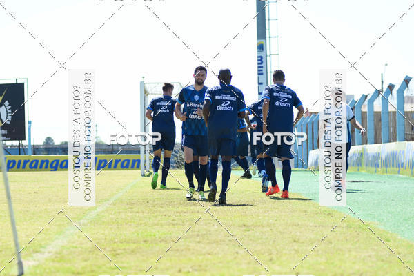 Buy your photos of the eventJogo Treino Esporte Clube Novo Hamburgo on Fotop