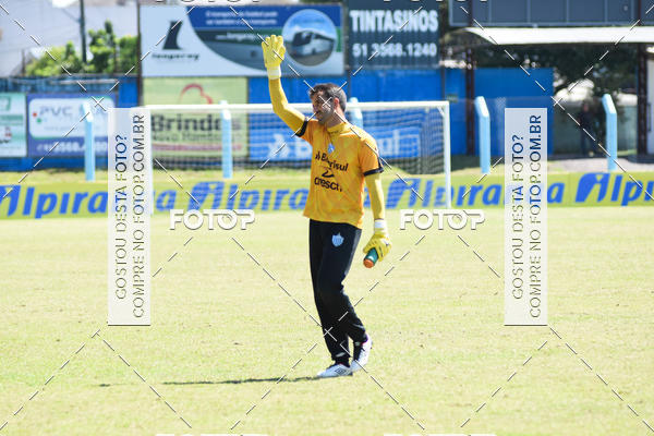 Buy your photos of the eventJogo Treino Esporte Clube Novo Hamburgo on Fotop